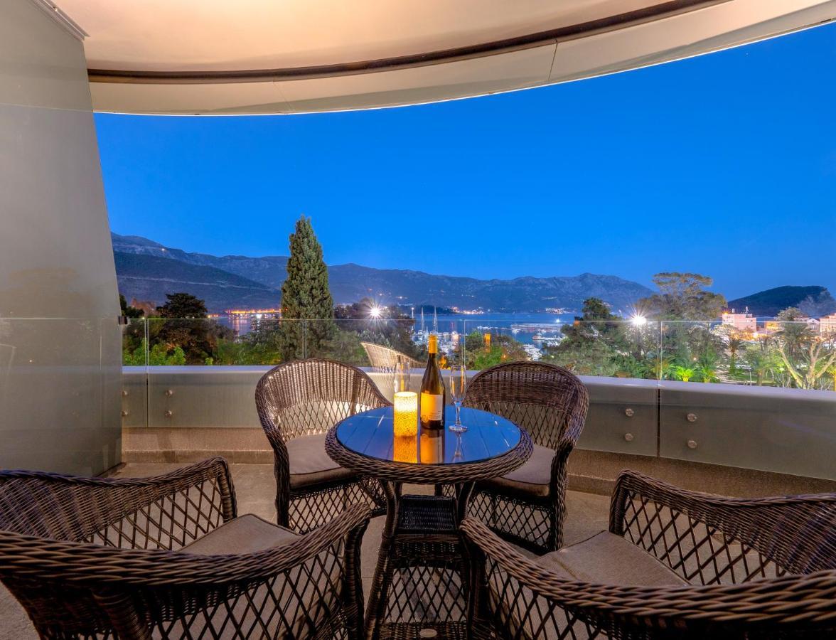 Apartments Garden Azure Budva Dış mekan fotoğraf