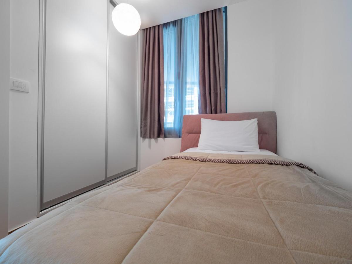 Apartments Garden Azure Budva Dış mekan fotoğraf