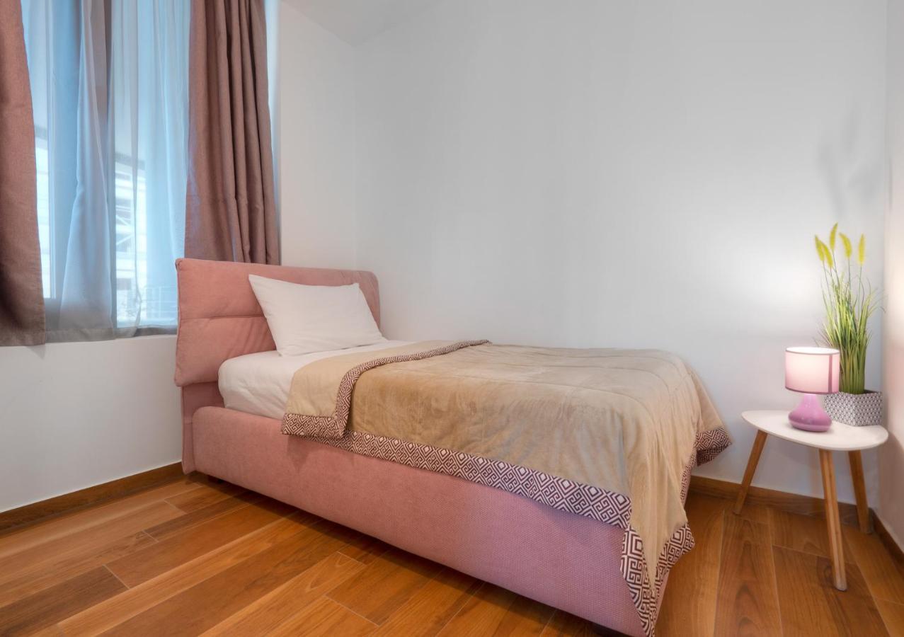 Apartments Garden Azure Budva Dış mekan fotoğraf
